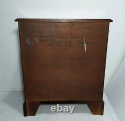 Vintage White of Mebane 4-Drawer Bachelor Chest Nightstand Chippendale Mahogany